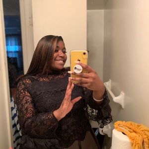 Meet your Posher, Talauren